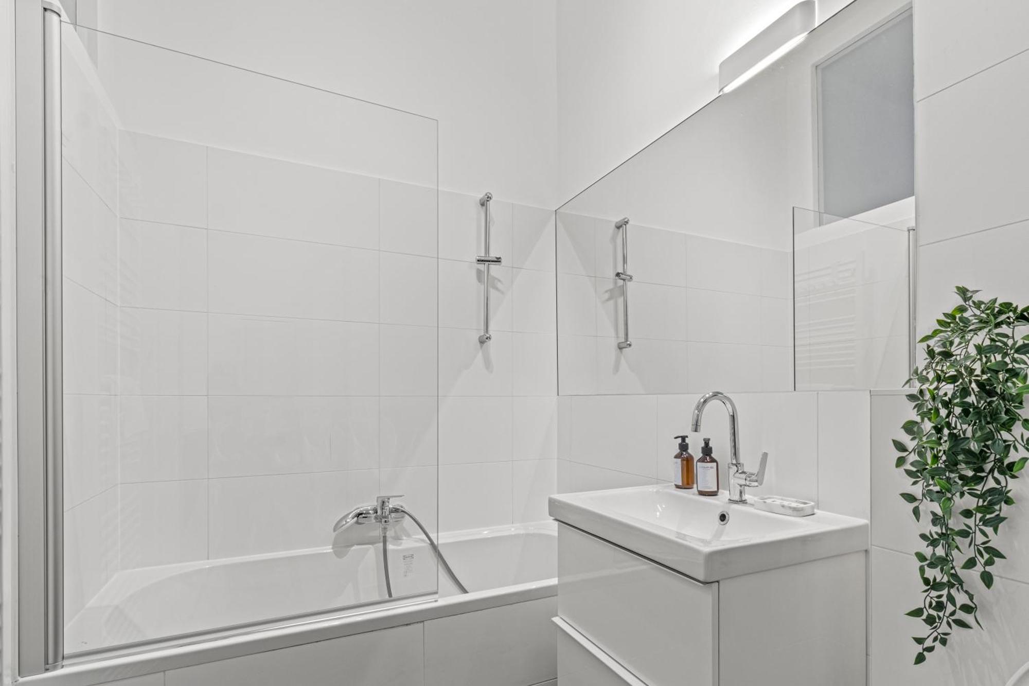 Cozy Vienna Apartments - 4 Min U6 Josefstaedterstrasse Buitenkant foto
